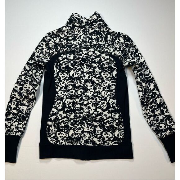 Lululemon Cozy Cuddle Up Jacket Fleur Sombre White Black Style W4IDCS Size 6 - Picture 9 of 14